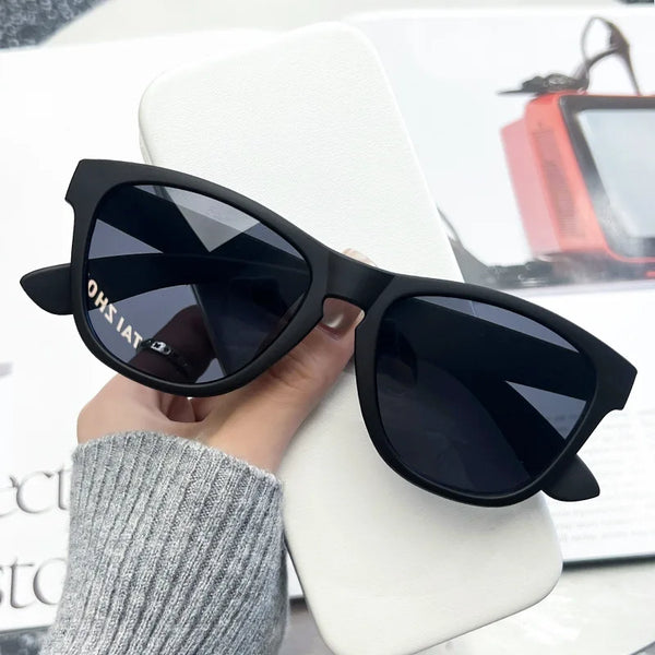 2025 New Sunglasses - Minimalist Black Frame, Classic Casual Style, UV400 Protection & Polarized Lenses, Unisex Fashion Shades